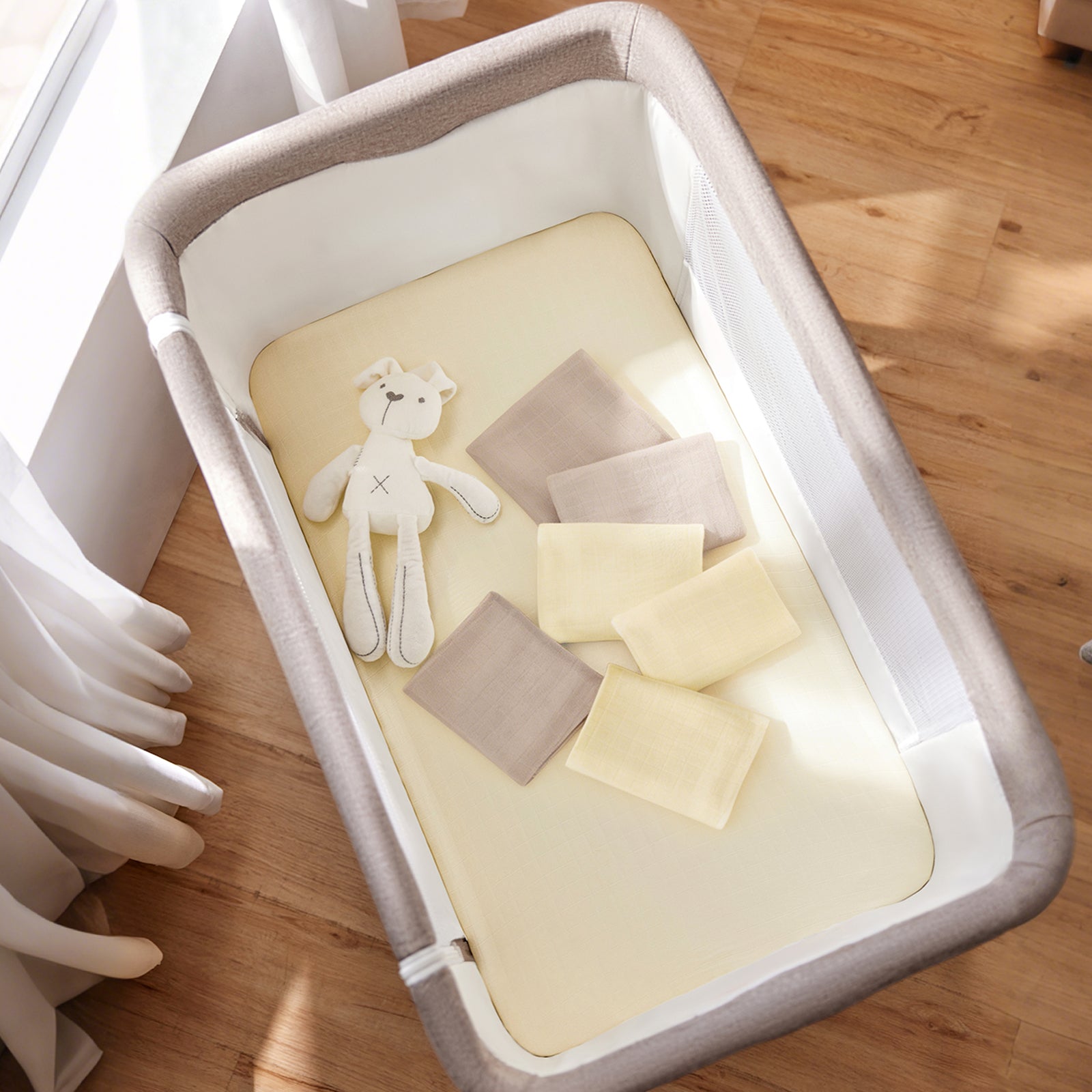 HARPPA Muslin Bassinet Sheets 2 Pack | Fitted Baby Sheets for Cuddly Bassinet & Bedside Sleeper