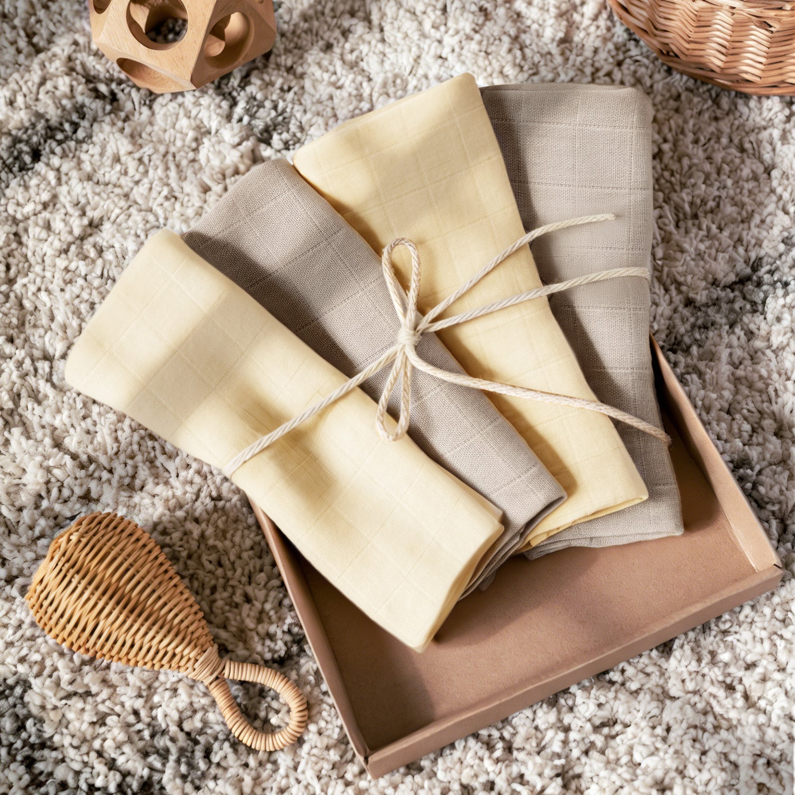 HARPPA Muslin Bassinet Sheets 2 Pack | Fitted Baby Sheets for Cuddly Bassinet & Bedside Sleeper