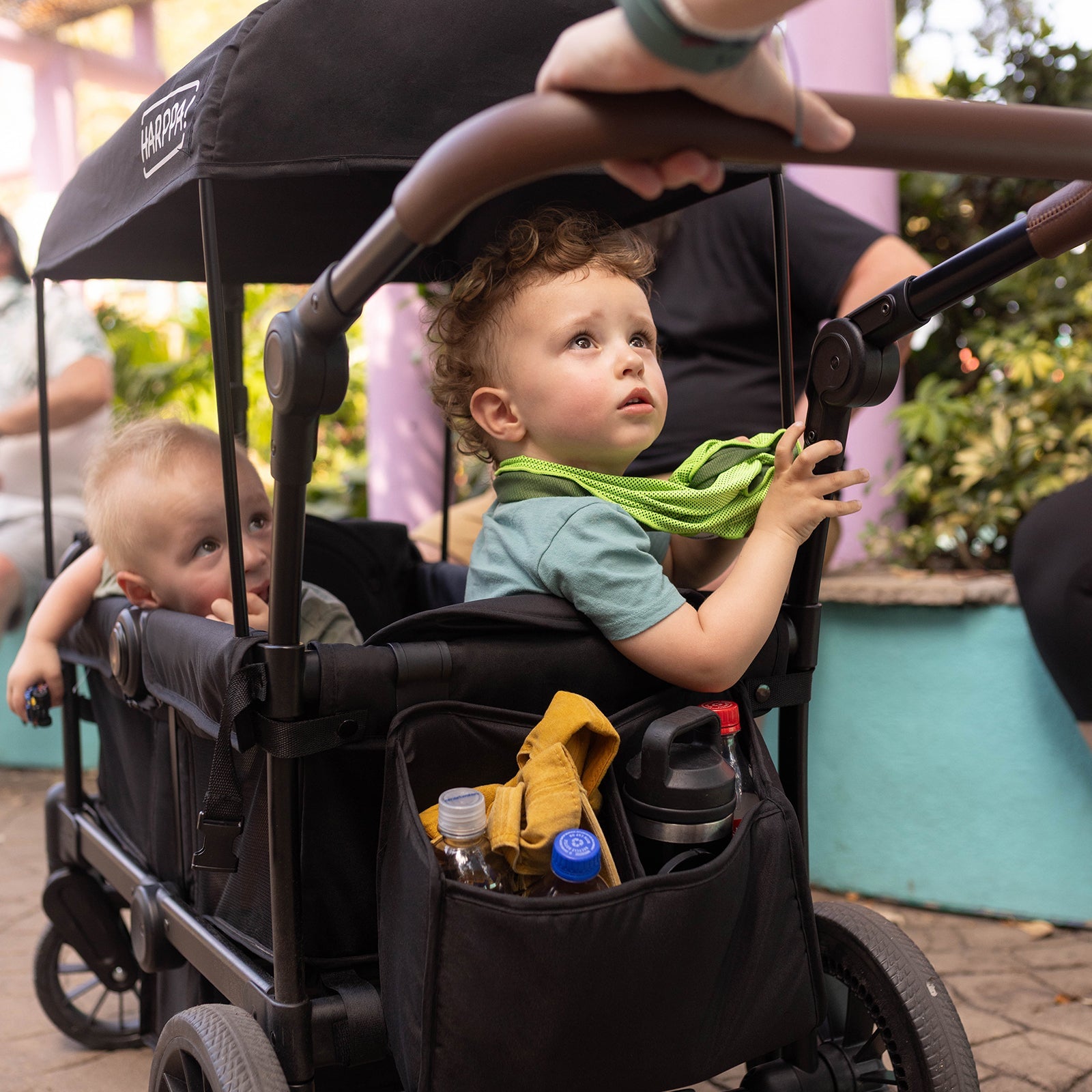 Top Reasons Parents Are Switching to Wagon Strollers This Spring