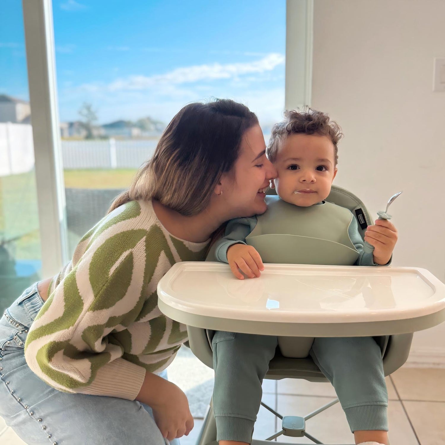 How to Keep Up With Your Baby’s Rapid Growth: A Practical Guide for Parents