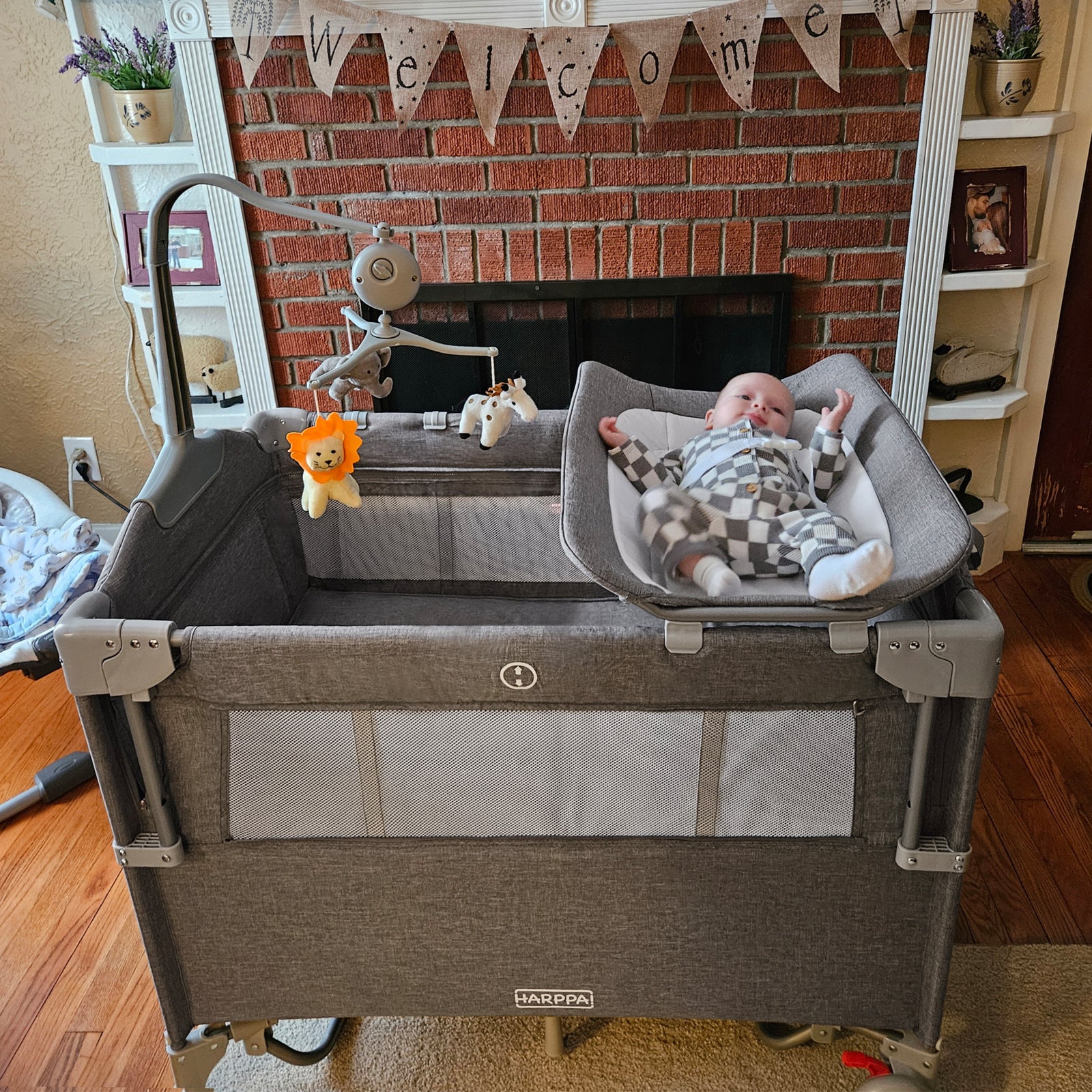 HARPPA Saimia | 5-in-1 Pack and Play Baby Bassinet Bedside Crib