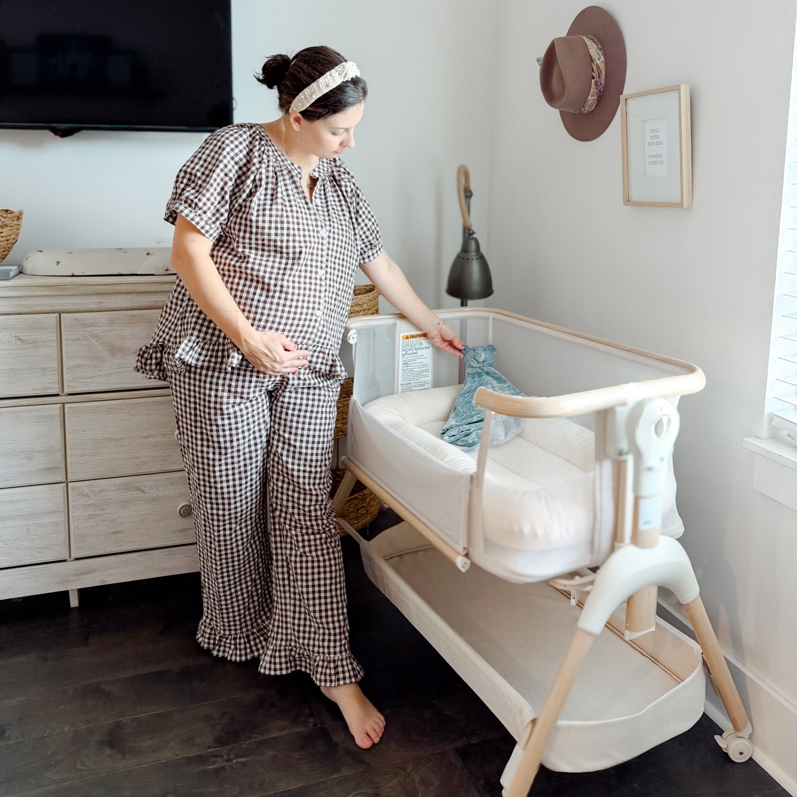 #color_Sand Cream Wood-Grain Finish